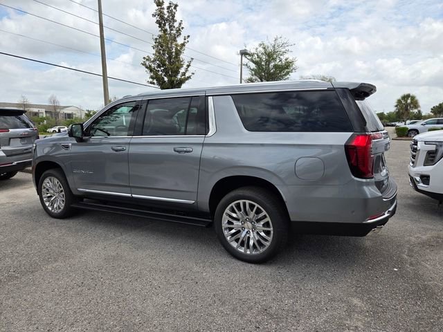 New 2026 GMC Yukon XL Denali w/ Sun & Power Step Package AWD/4WD image 11