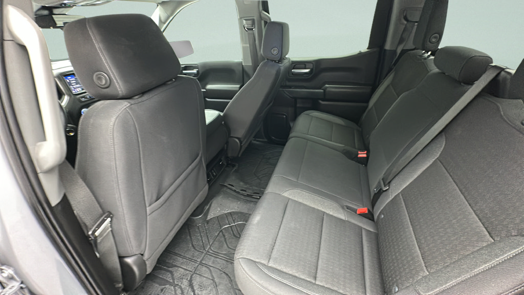 Used 2025 Chevrolet Silverado 1500 Custom w/ LPO, Dark Essentials Package AWD/4WD image 12