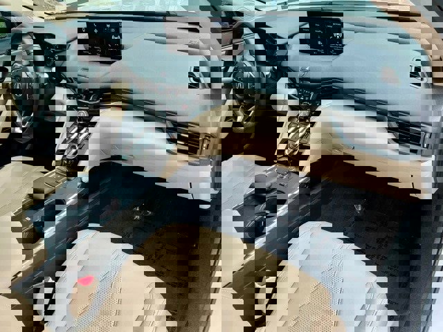 Certified 2025 Acura TLX w/ Technology Package image 15