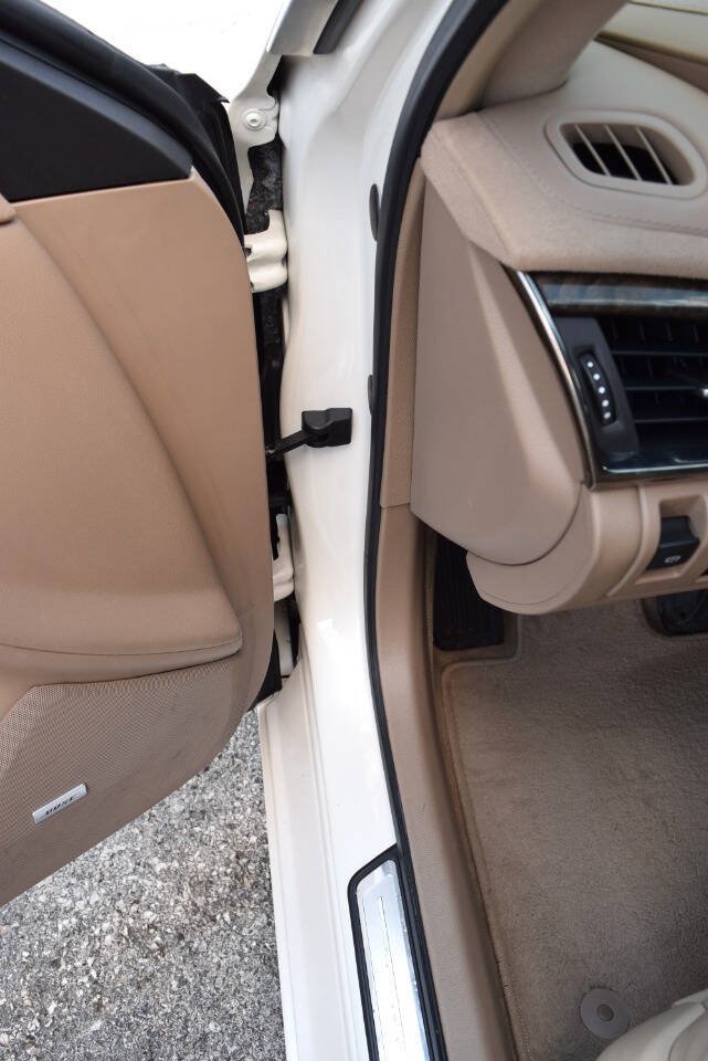 Used 2014 Cadillac CTS Luxury RWD image 39