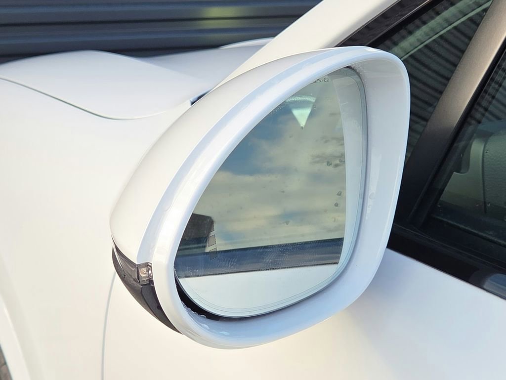 Certified 2026 Porsche Cayenne Coupe image 29