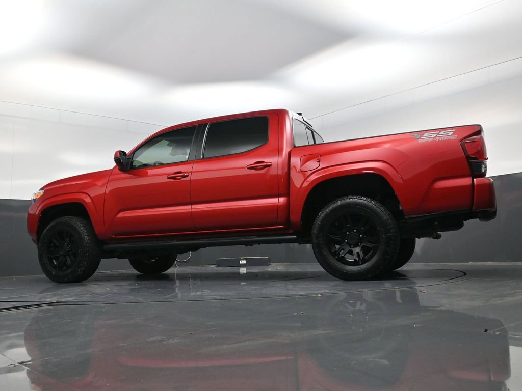 Used 2021 Toyota Tacoma SR image 18