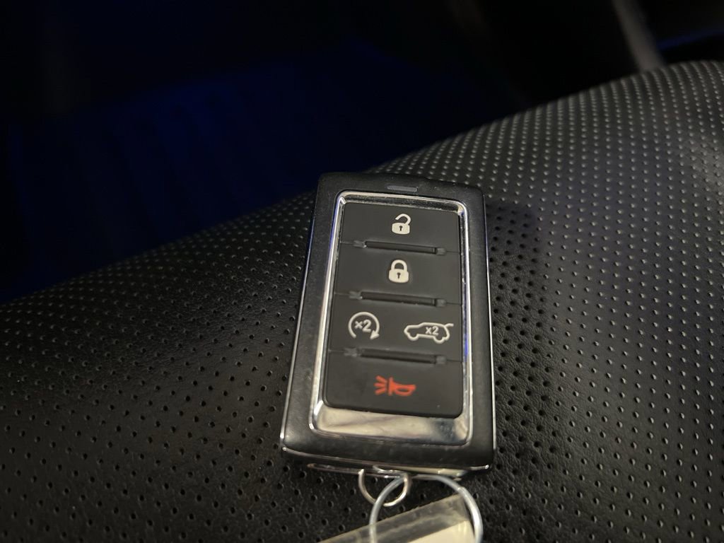 Used 2023 Jeep Grand Cherokee L Summit w/ High Altitude Package image 44