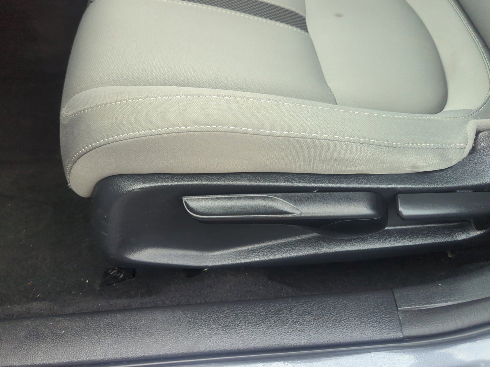 Used 2019 Honda Civic LX image 14