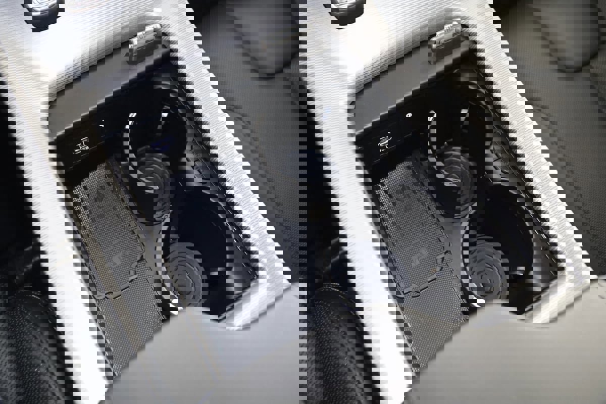 Used 2024 Hyundai Palisade Calligraphy image 30