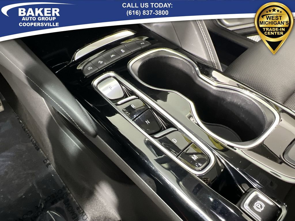 Used 2023 Buick Envision Essence w/ Sport Touring Package image 16