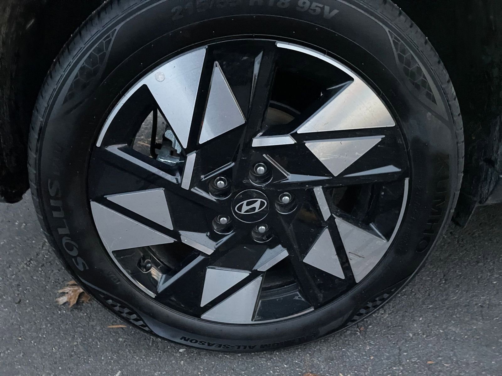 Used 2025 Hyundai Kona SEL image 31