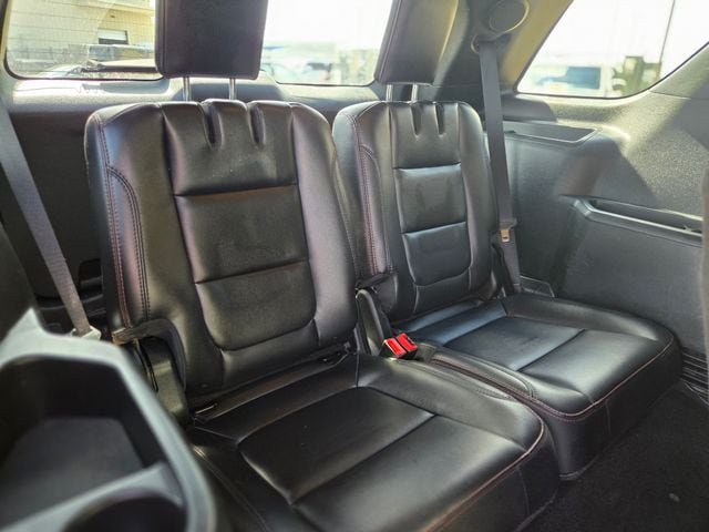 Used 2019 Ford Explorer Sport AWD/4WD image 13