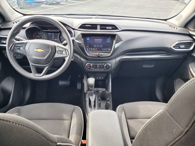 Certified 2022 Chevrolet TrailBlazer LT w/ Convenience Package FWD image 15