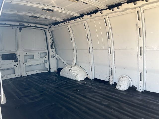 Used 2023 Chevrolet Express 2500 Work Van w/ Driver Convenience Package image 14