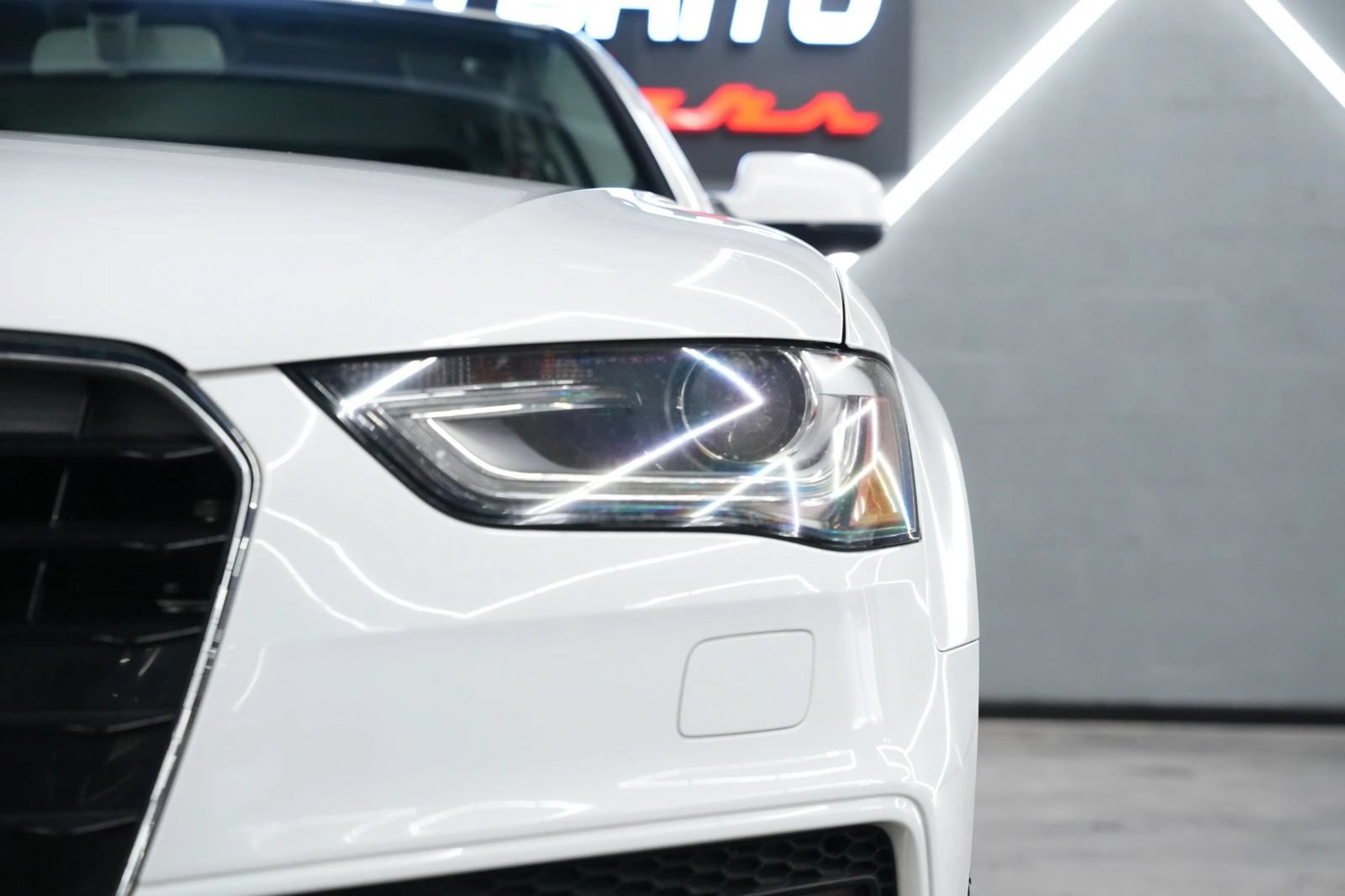 Used 2015 Audi A4 2.0T Premium FWD image 6