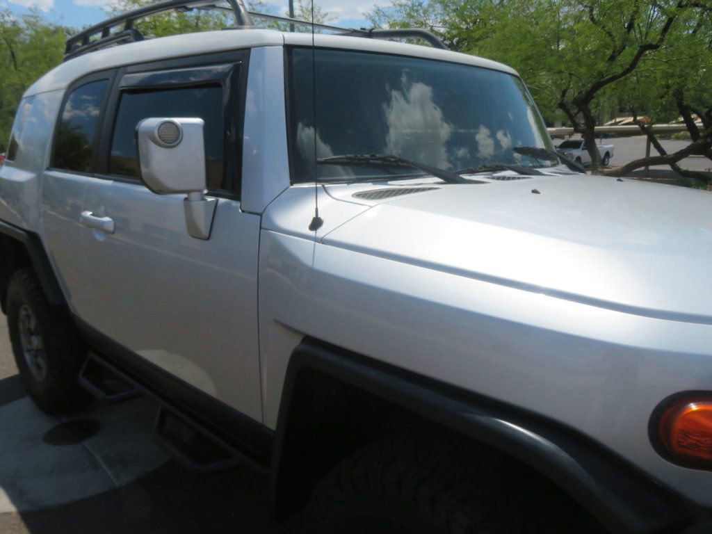 Used 2007 Toyota FJ Cruiser 4WD image 9