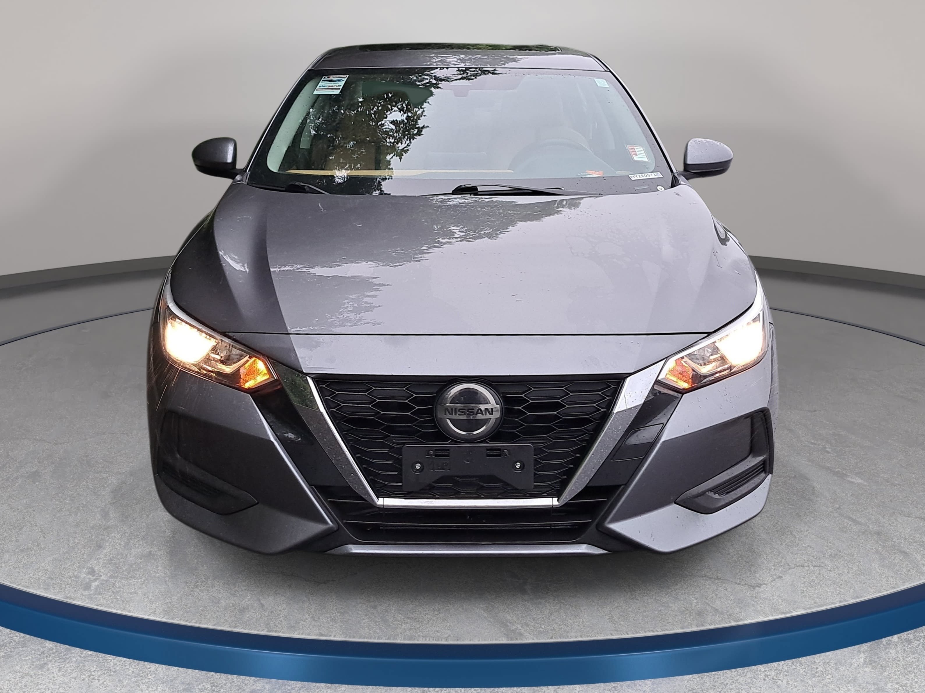 Used 2021 Nissan Sentra SV w/ SV Premium Package FWD image 2