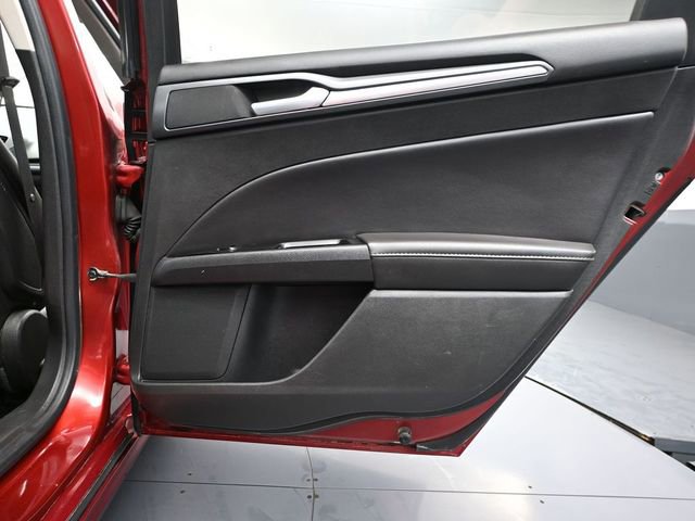 Used 2013 Ford Fusion Titanium image 36