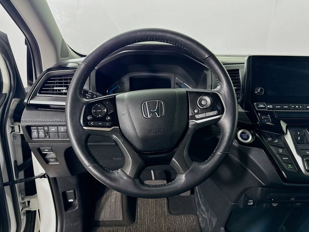 Used 2022 Honda Odyssey Elite image 12