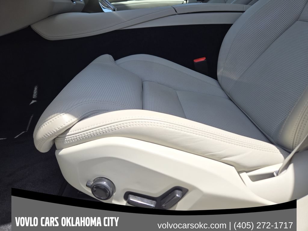 Certified 2023 Volvo S90 B6 Ultimate AWD/4WD image 19
