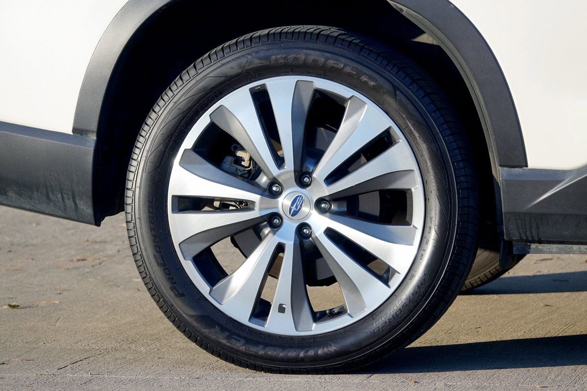 Used 2019 Subaru Ascent Touring image 29