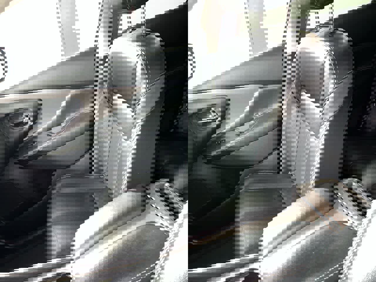 Used 2023 Nissan Murano SL w/ SL Moonroof Package image 27