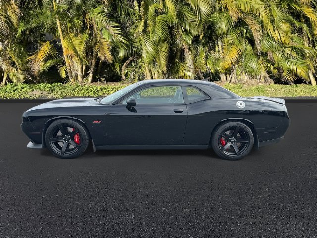 Used 2018 Dodge Challenger SRT w/ Technology Group RWD image 8