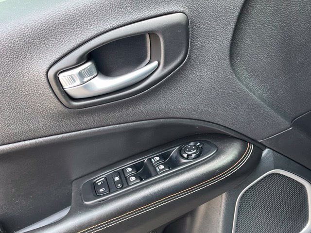 Used 2019 Jeep Compass Sport AWD/4WD image 21