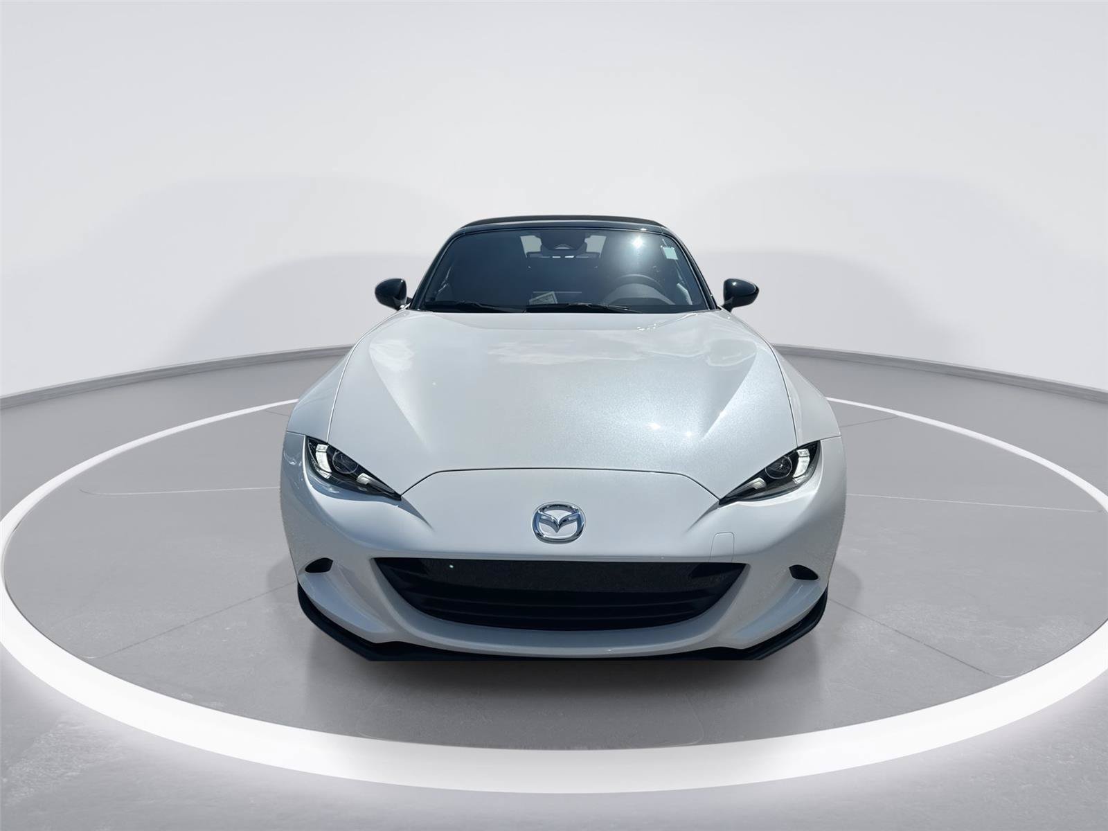 New 2026 MAZDA MX-5 Miata Club w/ Interior Package RWD image 3