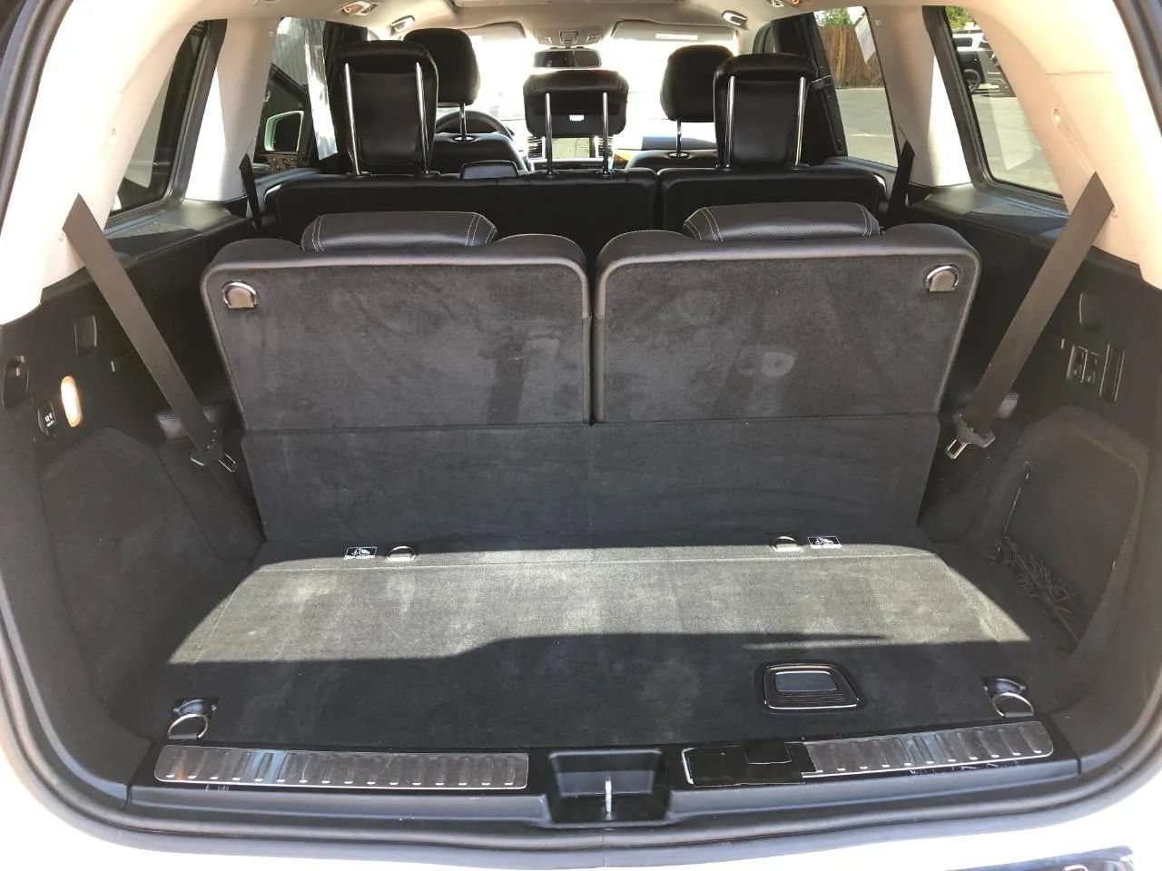 Used 2015 Mercedes-Benz GL 450 4MATIC image 41