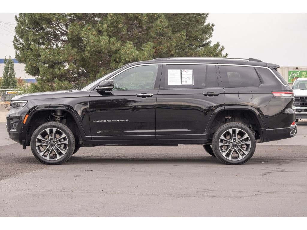 Used 2021 Jeep Grand Cherokee L Overland w/ Advanced Protech Group III AWD/4WD image 6