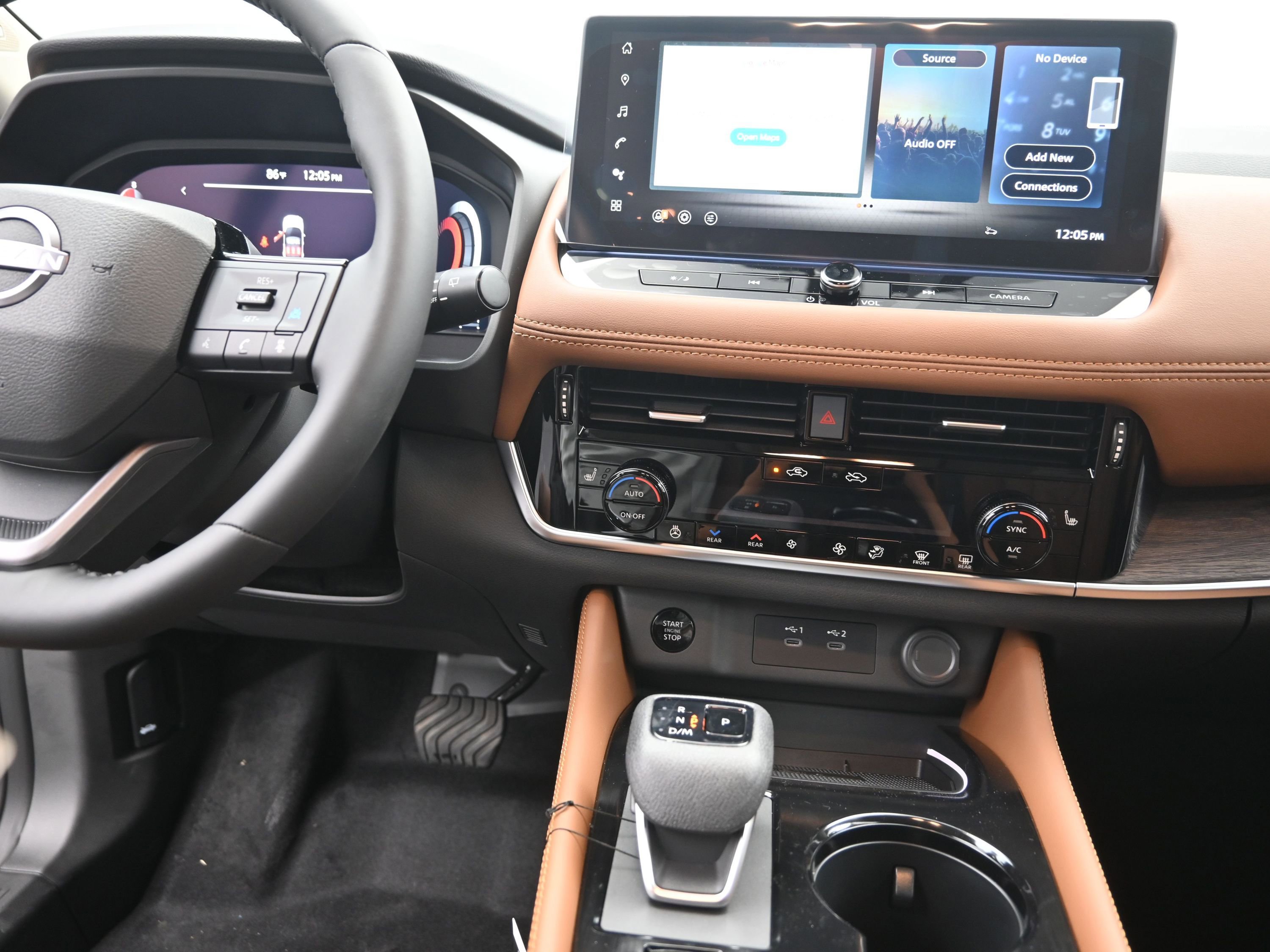 New 2025 Nissan Kicks SR image 12