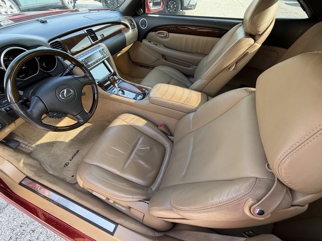 Used 2006 Lexus SC 430 Convertible RWD image 17
