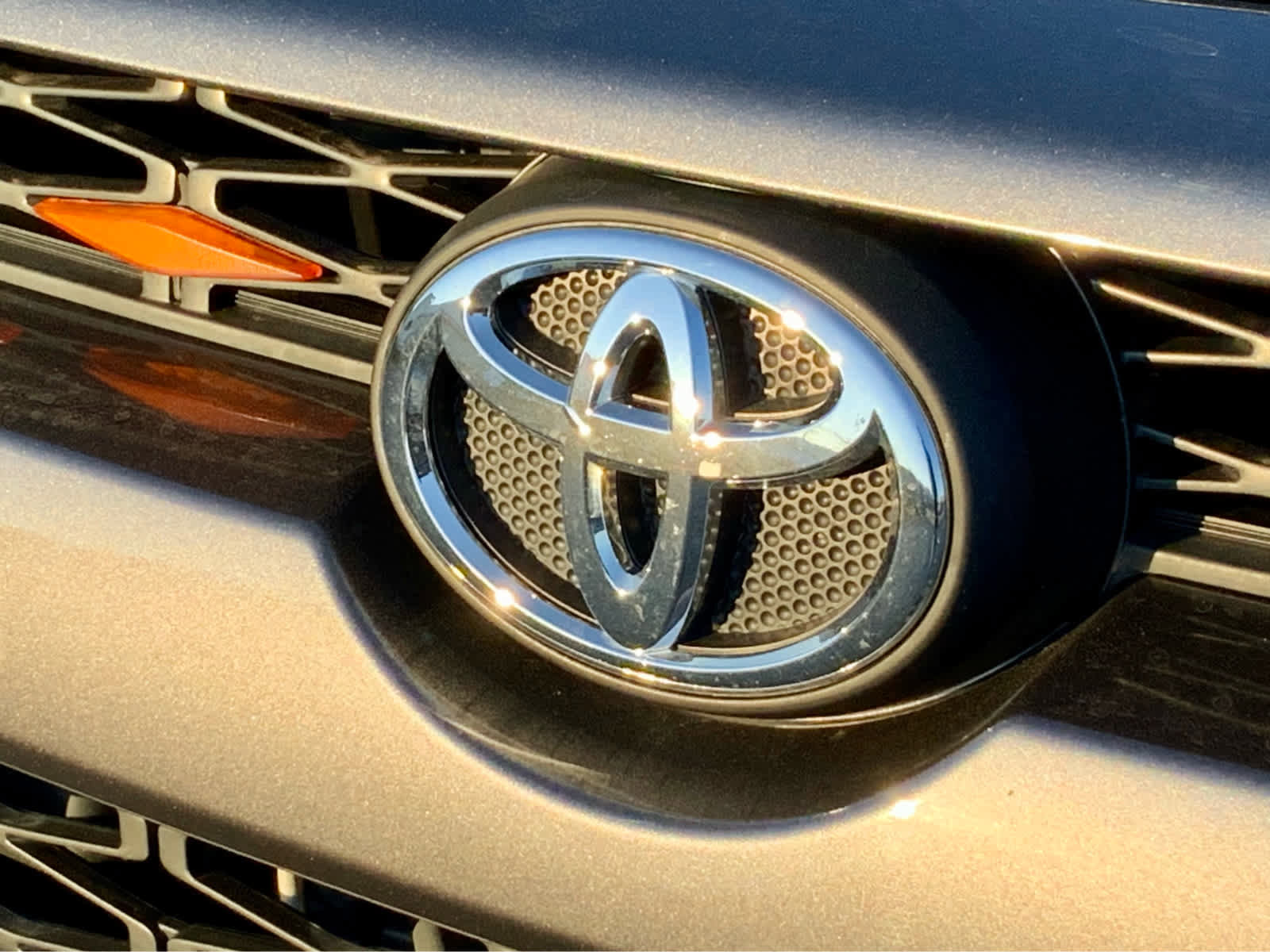 Used 2018 Toyota 4Runner SR5 image 20