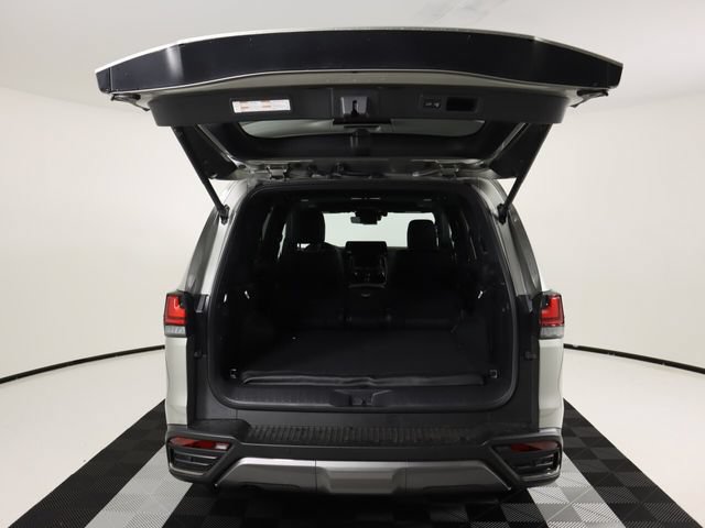 New 2026 Lexus LX 600 4WD w/ Appearance Package image 26