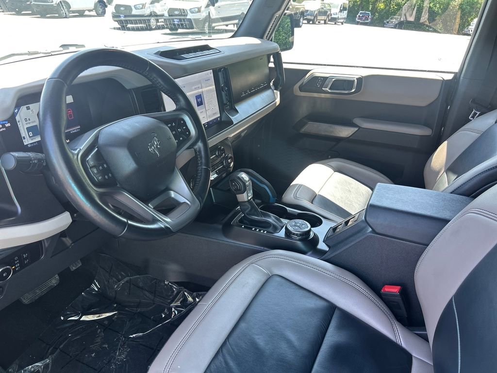 Used 2023 Ford Bronco Wildtrak AWD/4WD image 11