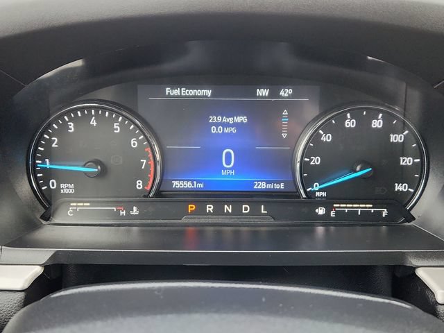 Used 2022 Ford Explorer XLT w/ Class IV Trailer Tow Package AWD/4WD image 42