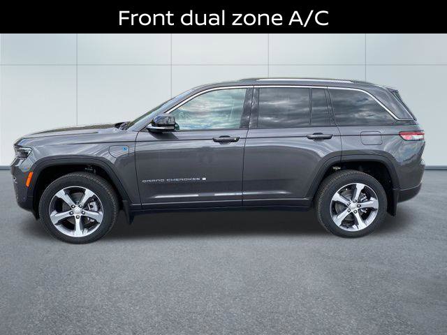 Used 2024 Jeep Grand Cherokee Limited 4xe w/ Luxury Tech Group II AWD/4WD image 5