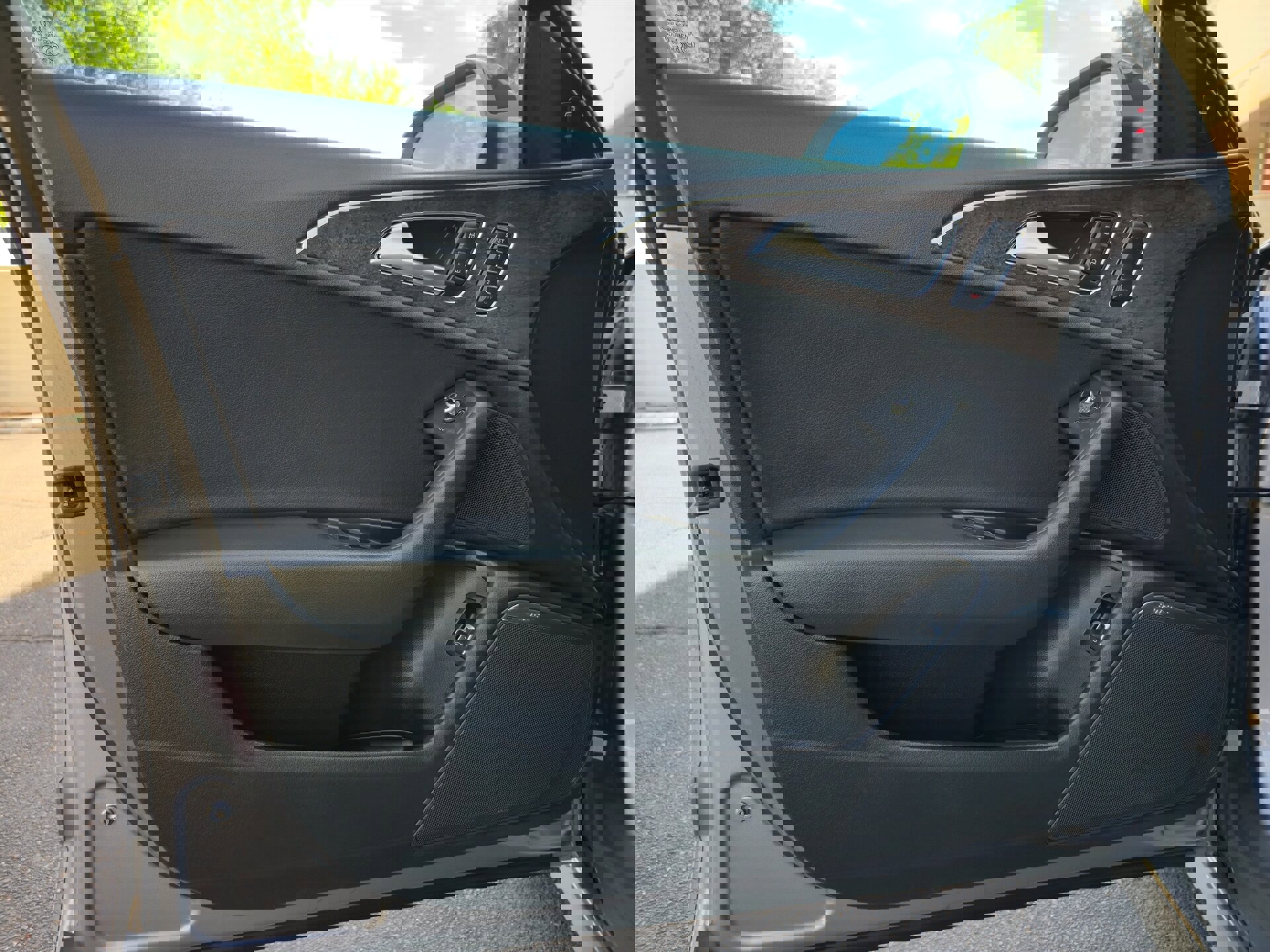 Used 2017 Audi A6 2.0T Premium Plus w/ Premium Plus Package image 12