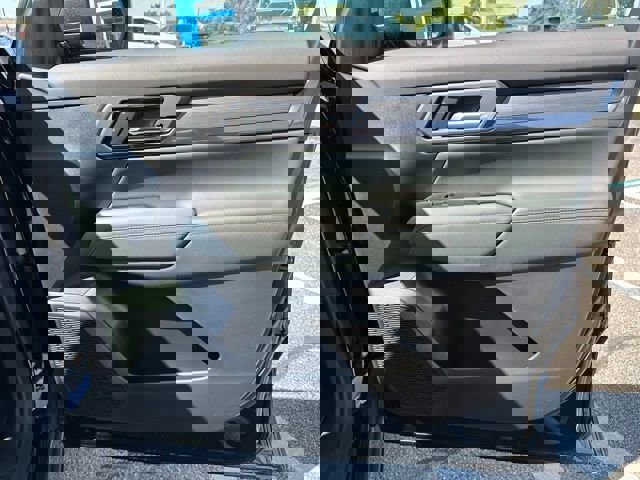 New 2026 GMC Terrain AT4 w/ Convenience Package III image 10