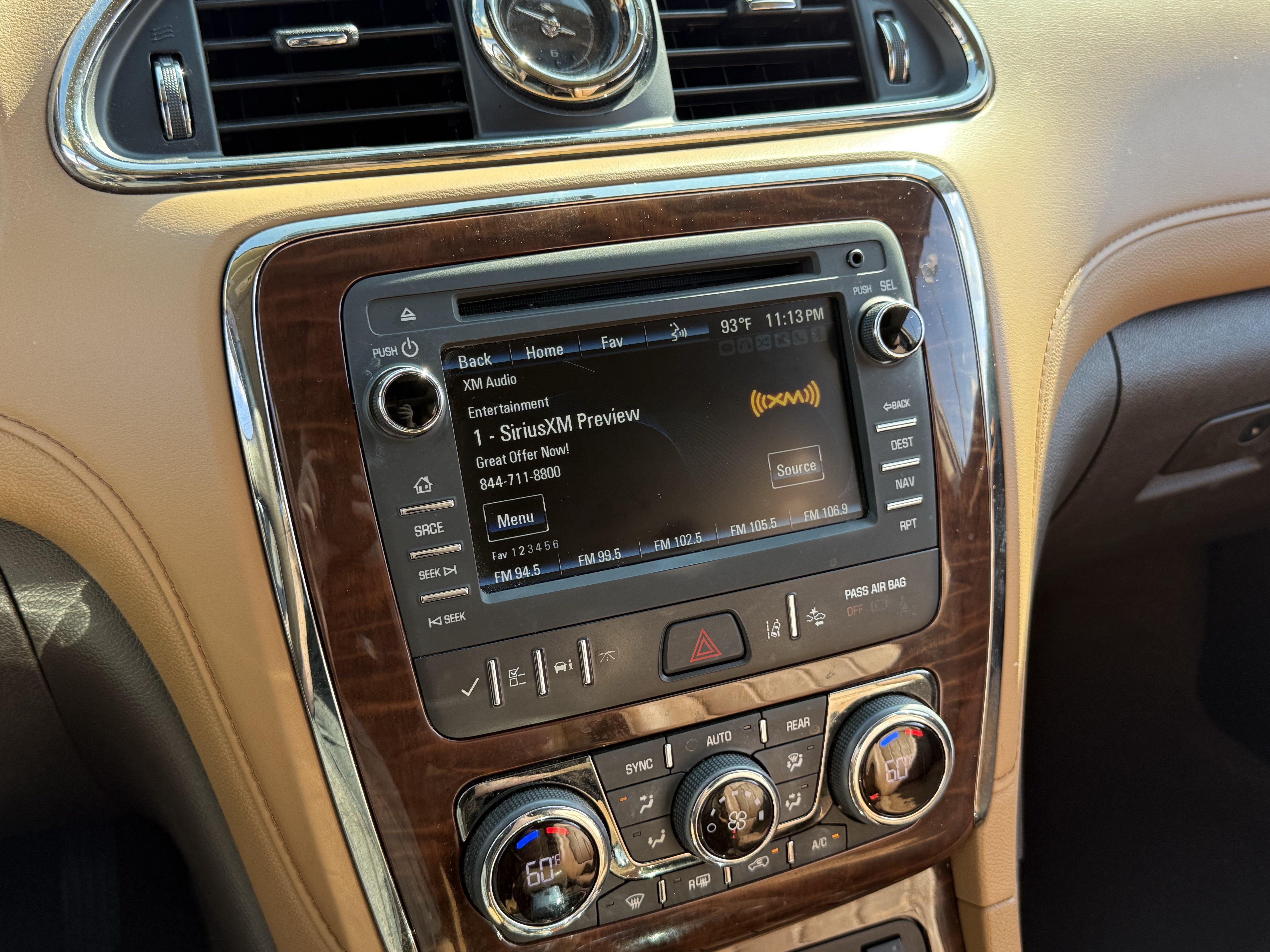 Used 2017 Buick Enclave Premium w/ Experience Buick Package FWD image 25