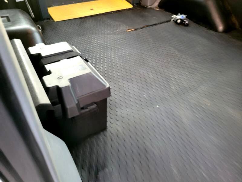 Used 2018 Ford Transit 350 XLT image 50