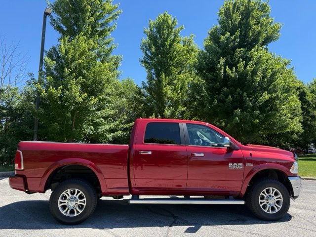 Used 2014 RAM 2500 Laramie w/ Convenience Group AWD/4WD image 2