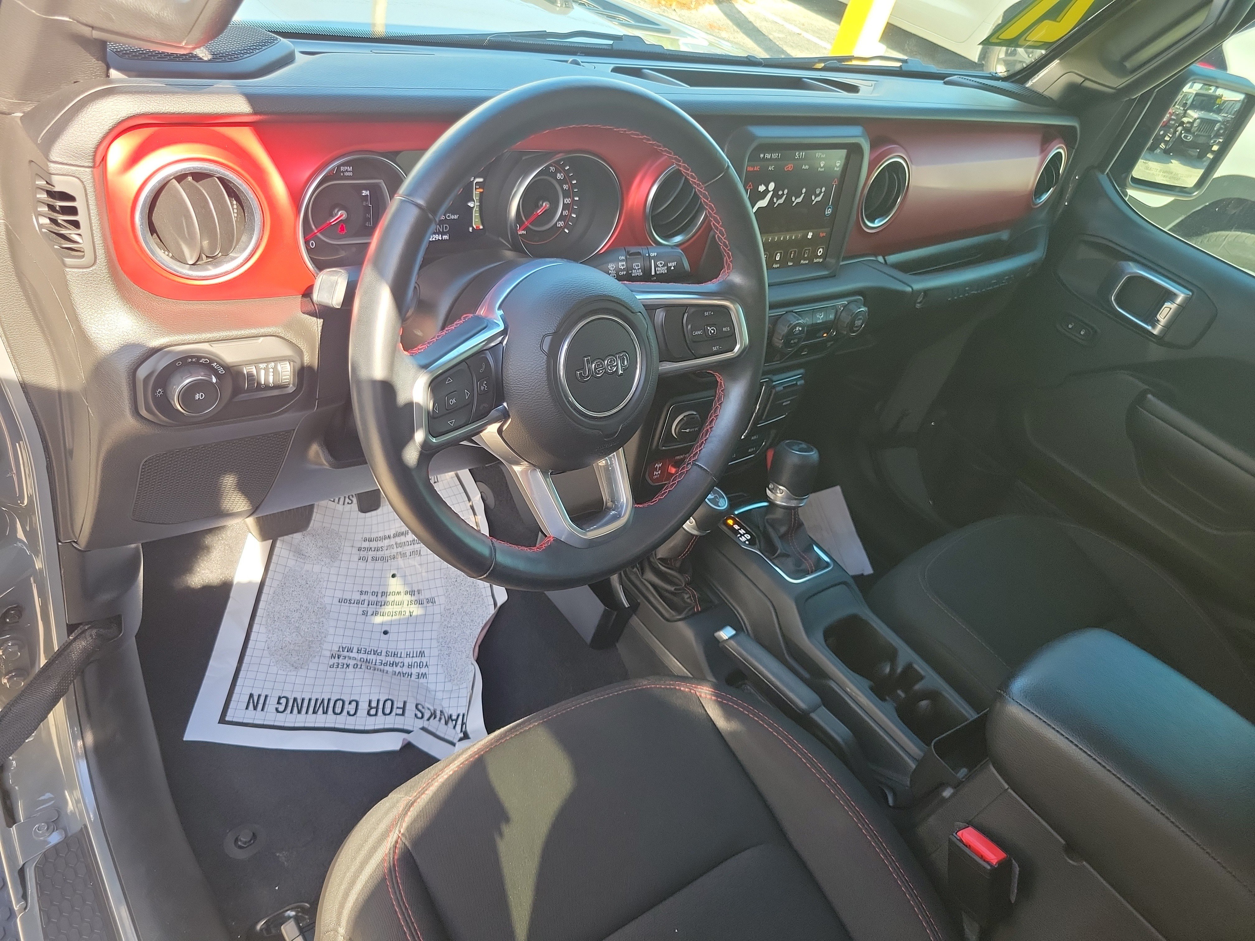 Used 2021 Jeep Wrangler Unlimited Rubicon AWD/4WD image 11