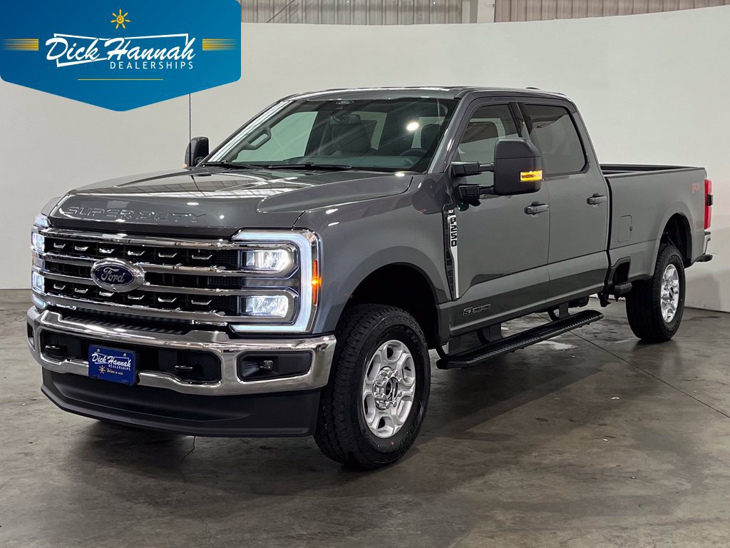 New 2026 Ford F250 XLT w/ XLT Premium Package AWD/4WD image 1