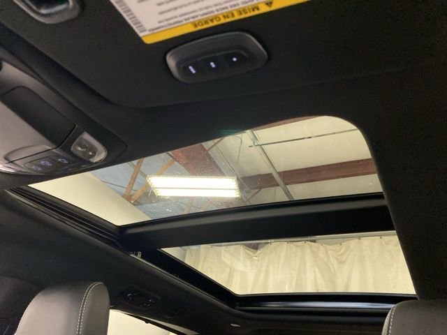 New 2026 Chrysler Pacifica Limited image 16