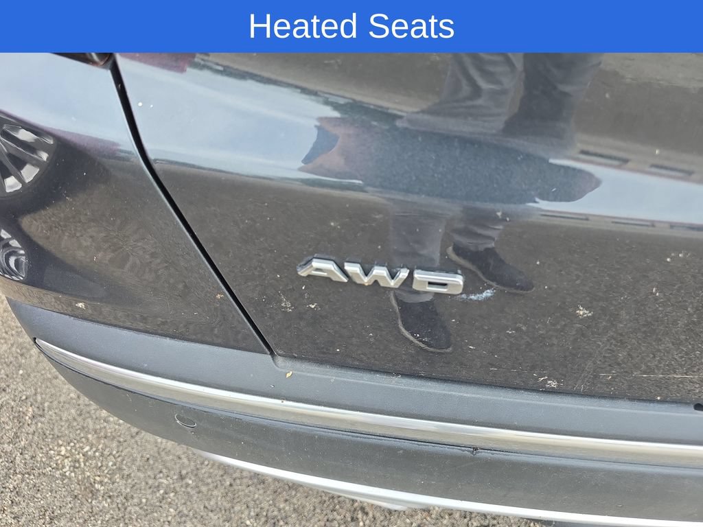 Used 2021 Cadillac XT5 Premium Luxury w/ LPO, Floor Liner Package AWD/4WD image 11