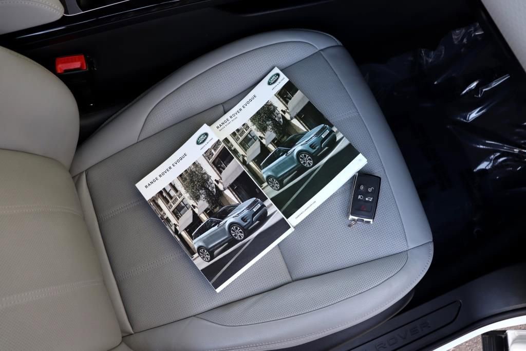 Used 2021 Land Rover Range Rover Evoque S image 83