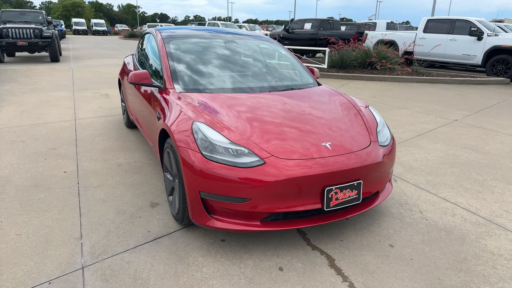 Used 2023 Tesla Model 3 Standard Range RWD image 3