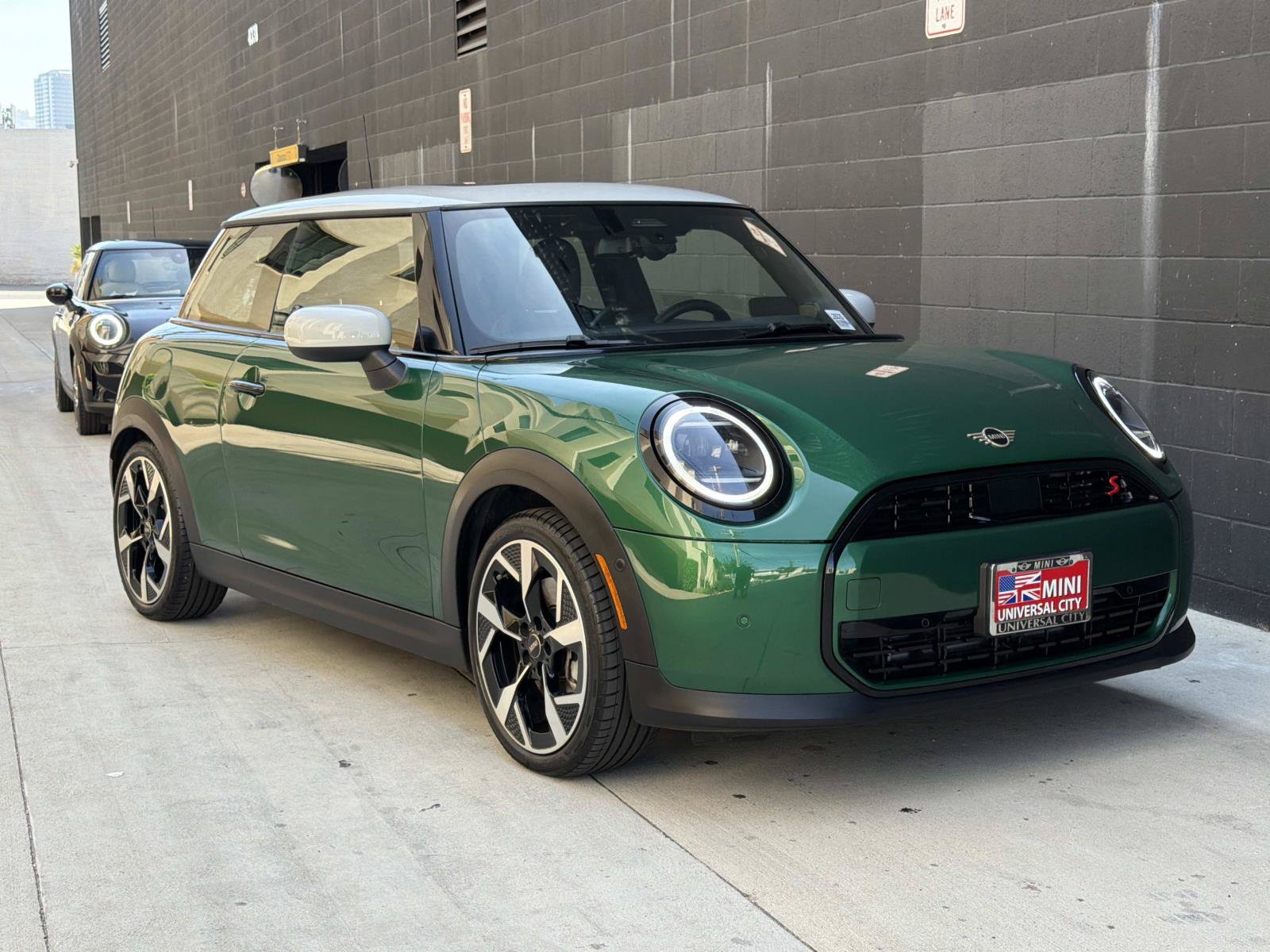 Used 2026 MINI Cooper S FWD image 2