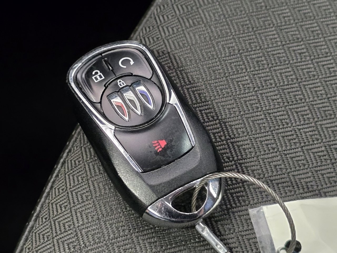 Used 2025 Buick Encore GX Preferred FWD image 32