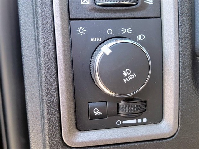 Used 2014 RAM 1500 Express w/ Black Ram 1500 Express Group image 30