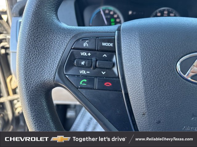 Used 2016 Hyundai Sonata SE image 24