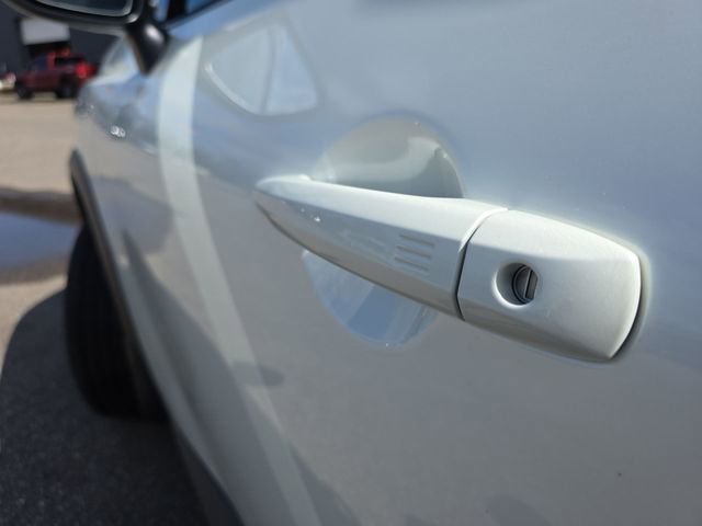 Certified 2024 Nissan Pathfinder SV w/ SV Premium Package image 30